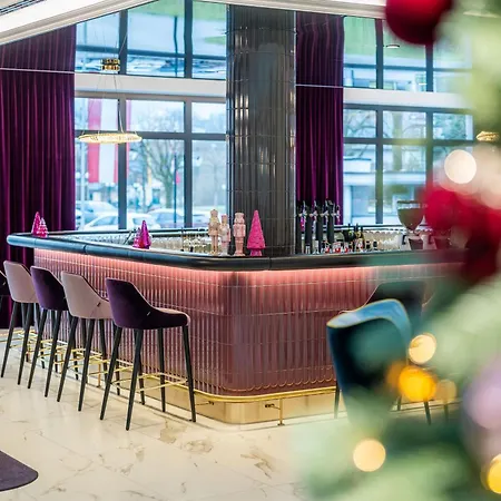 Grand Elisabeth باد اسشي