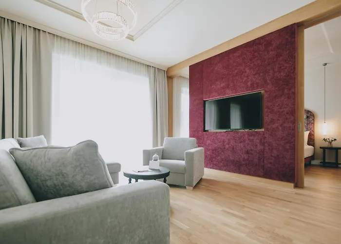 Grand Elisabeth Hotell 4*