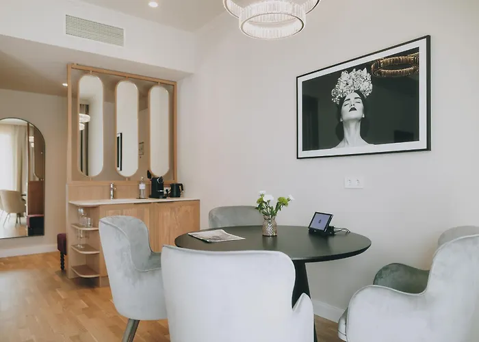 Grand Elisabeth باد اسشي